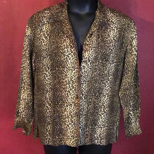 FY2 SILK ANIMAL PRINT BLOUSE SIZE M